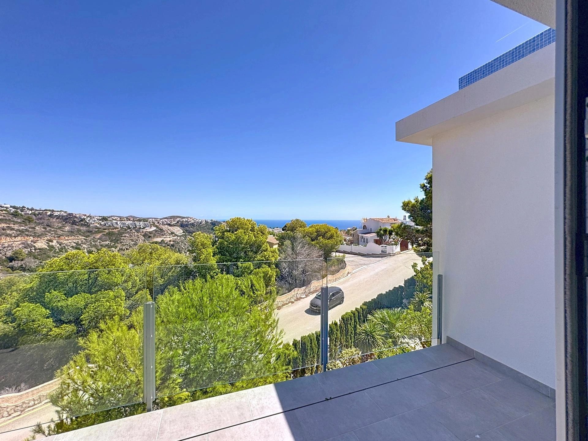 Cumbre del Sol villa moderna con vistas al mar y piscina privada