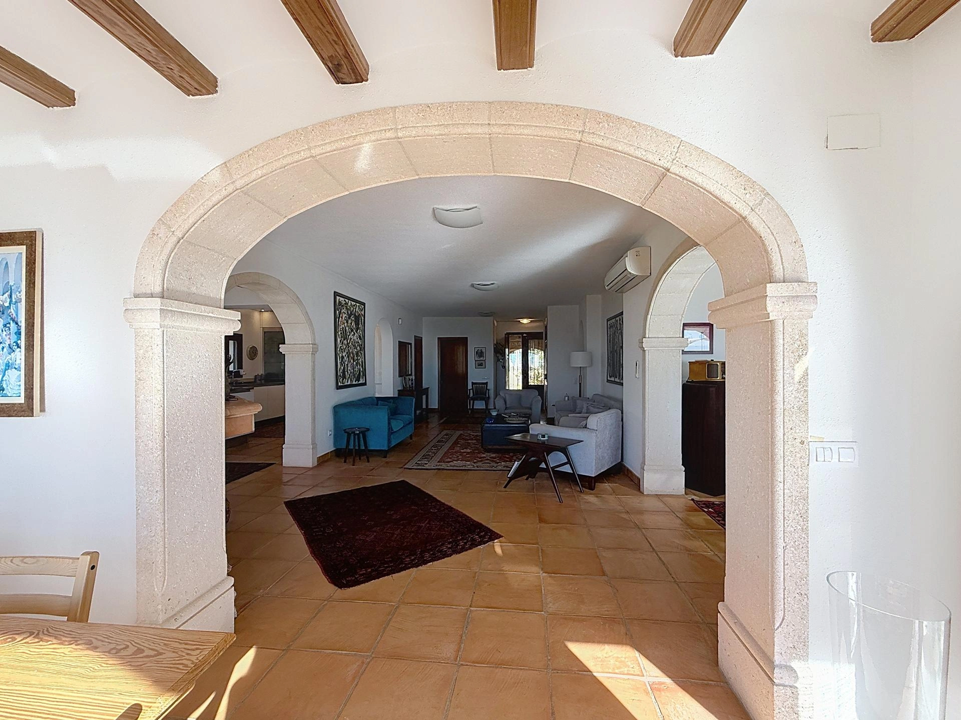 Cumbre del Sol villa on a double plot with panoramic views in Kalmias