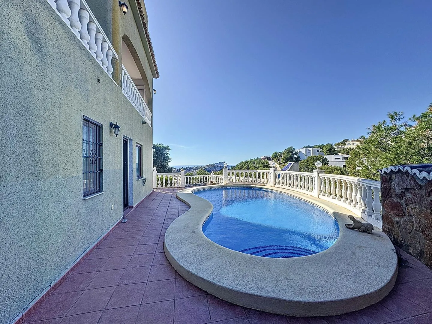 Cumbre del Sol Villa with sea views and private pool