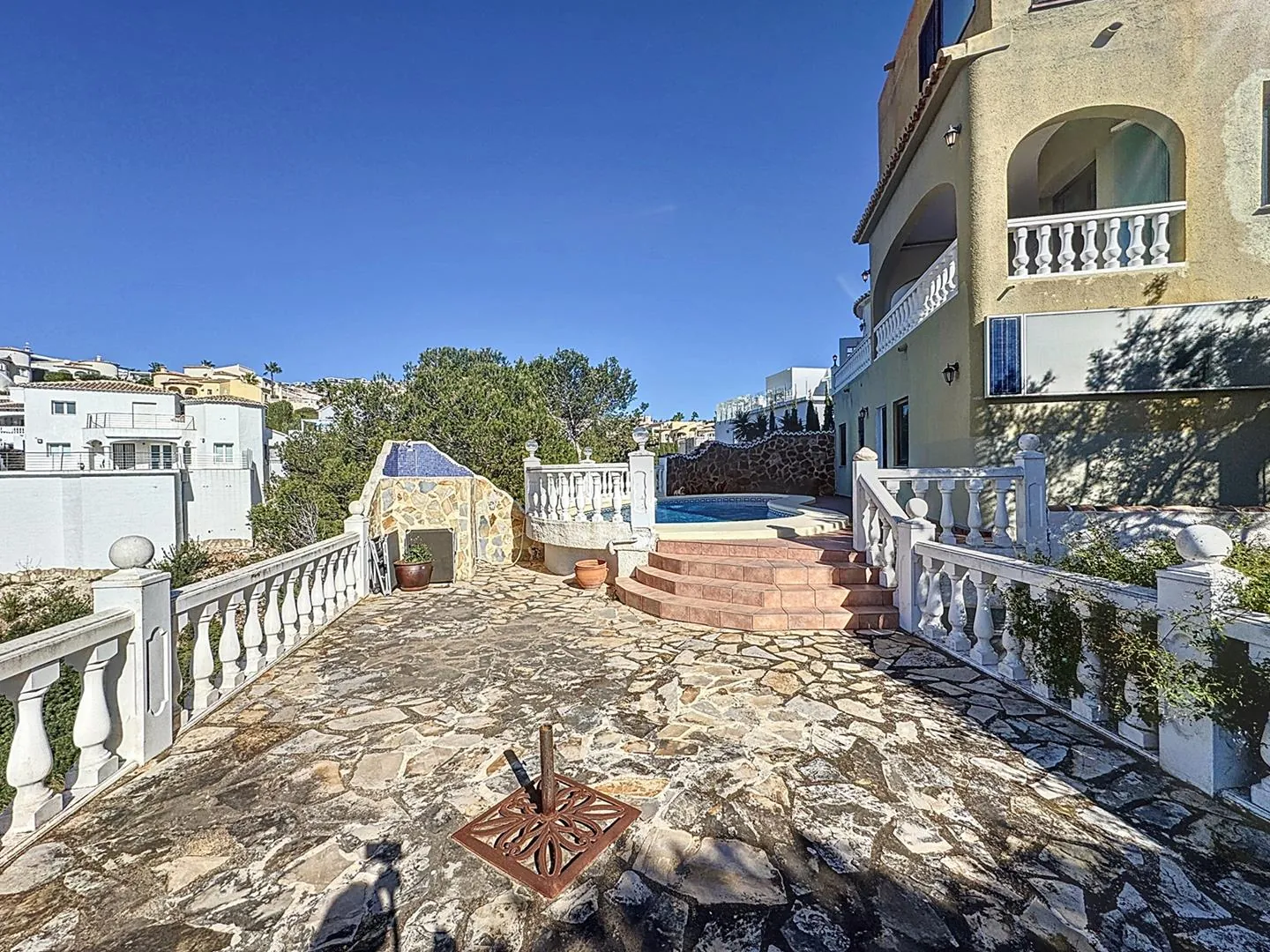 Cumbre del Sol Villa with sea views and private pool