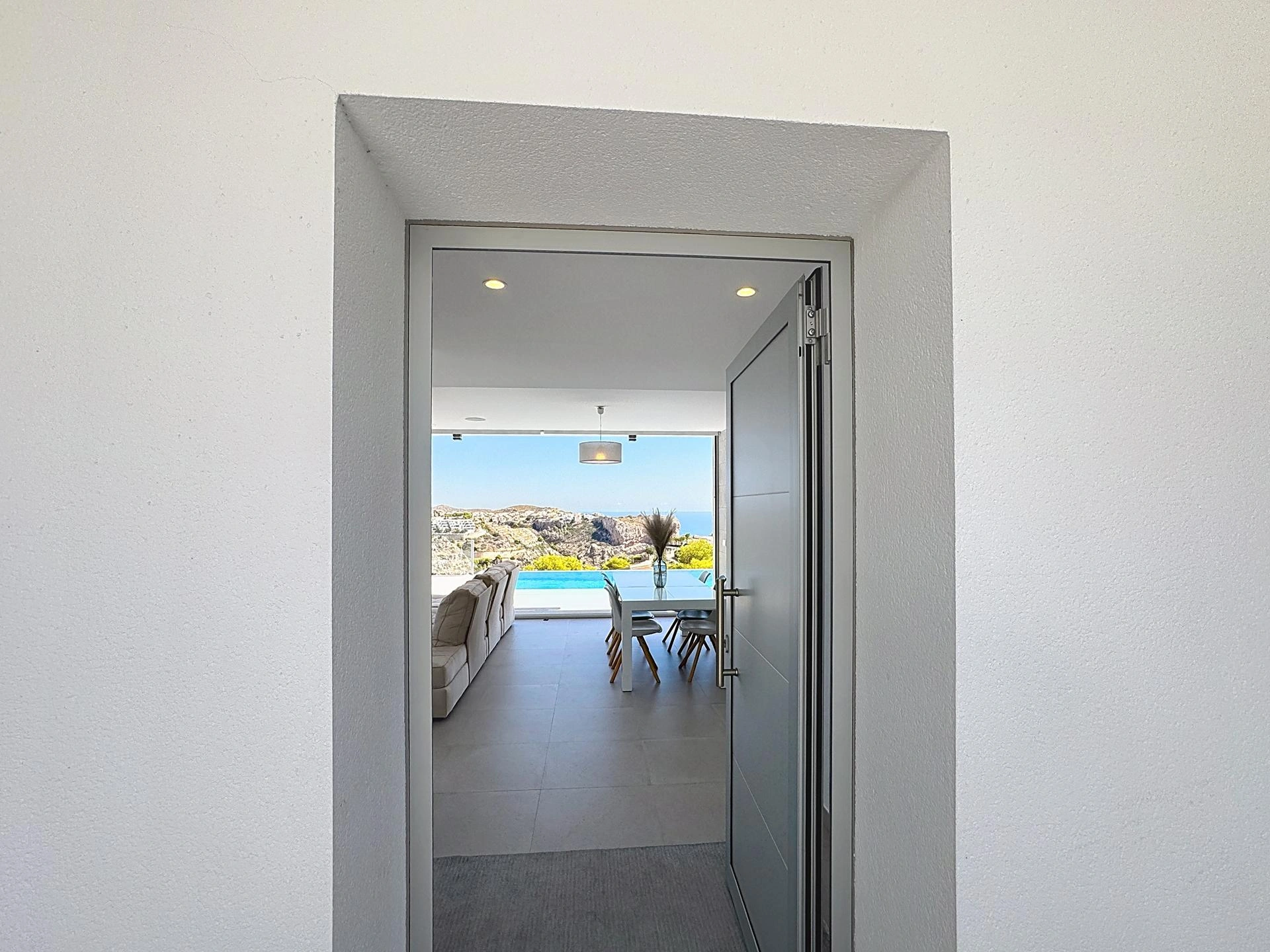 Cumbre del Sol villa moderna con vistas al mar y piscina privada