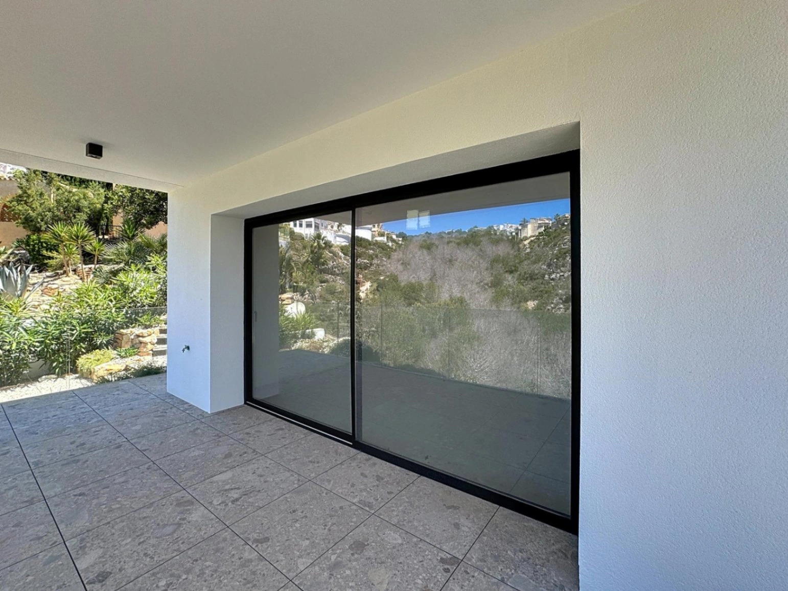 Cumbre del Sol modern villa with new sea views