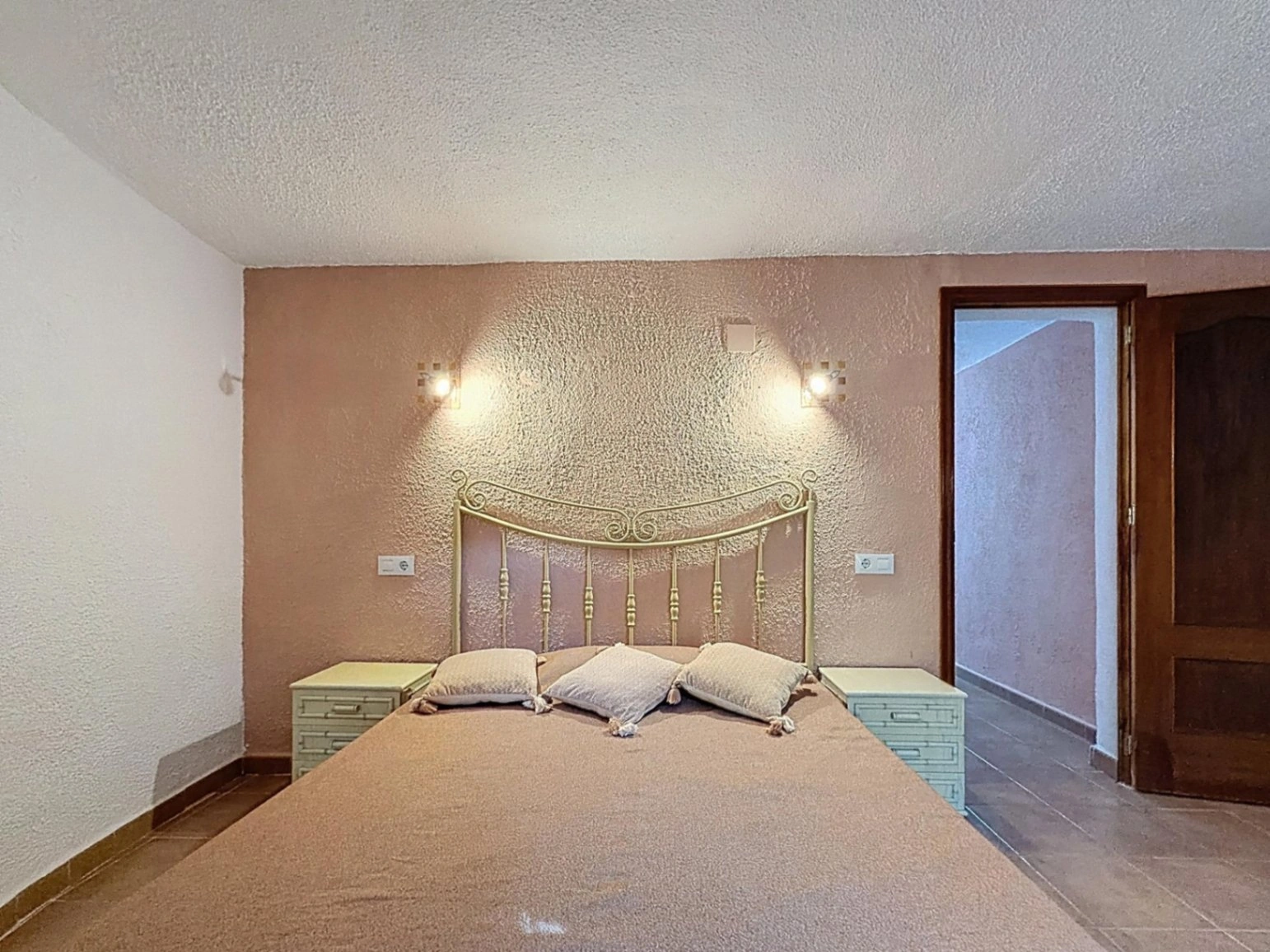 Cumbre del Sol villa with private pool and sea views