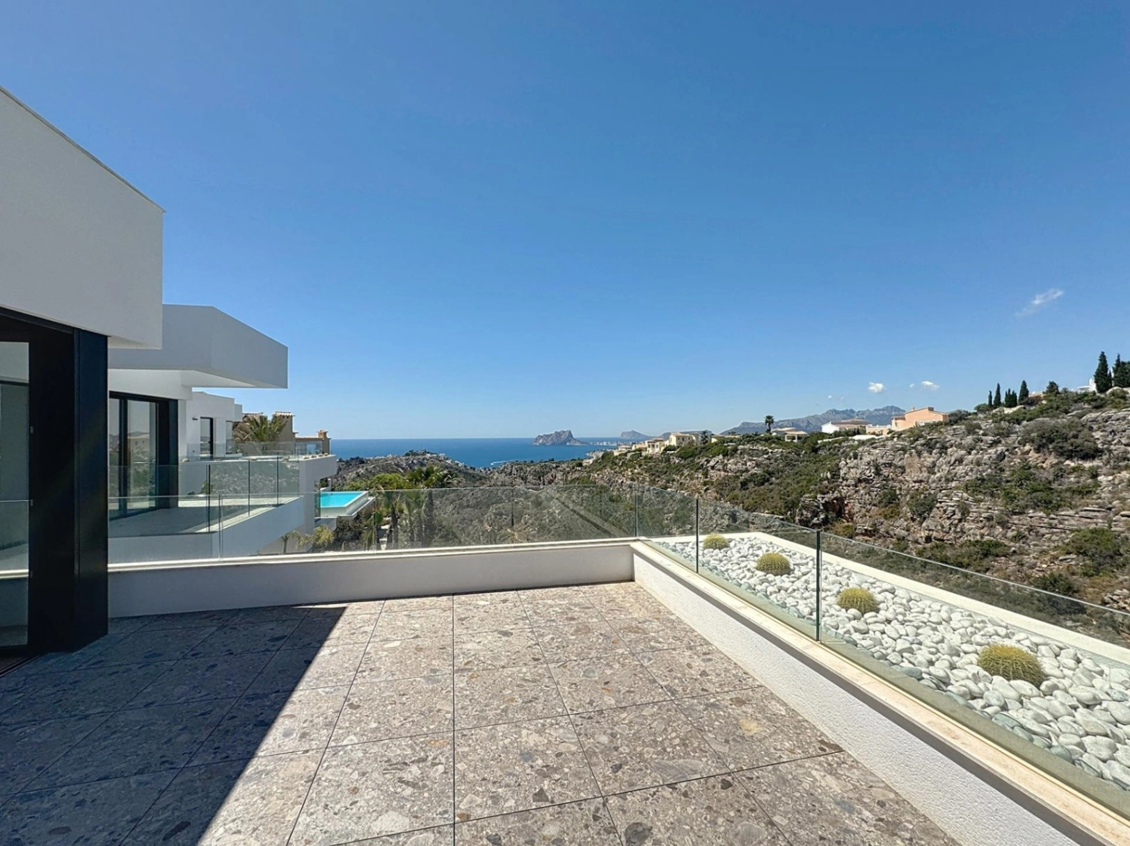 Cumbre del Sol modern villa with new sea views