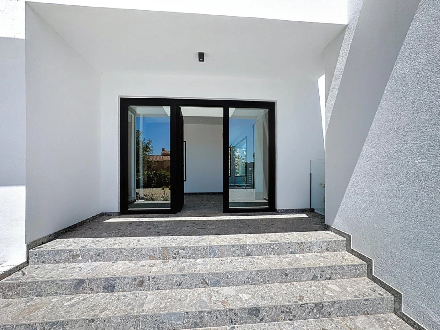 Cumbre del Sol modern villa with new sea views