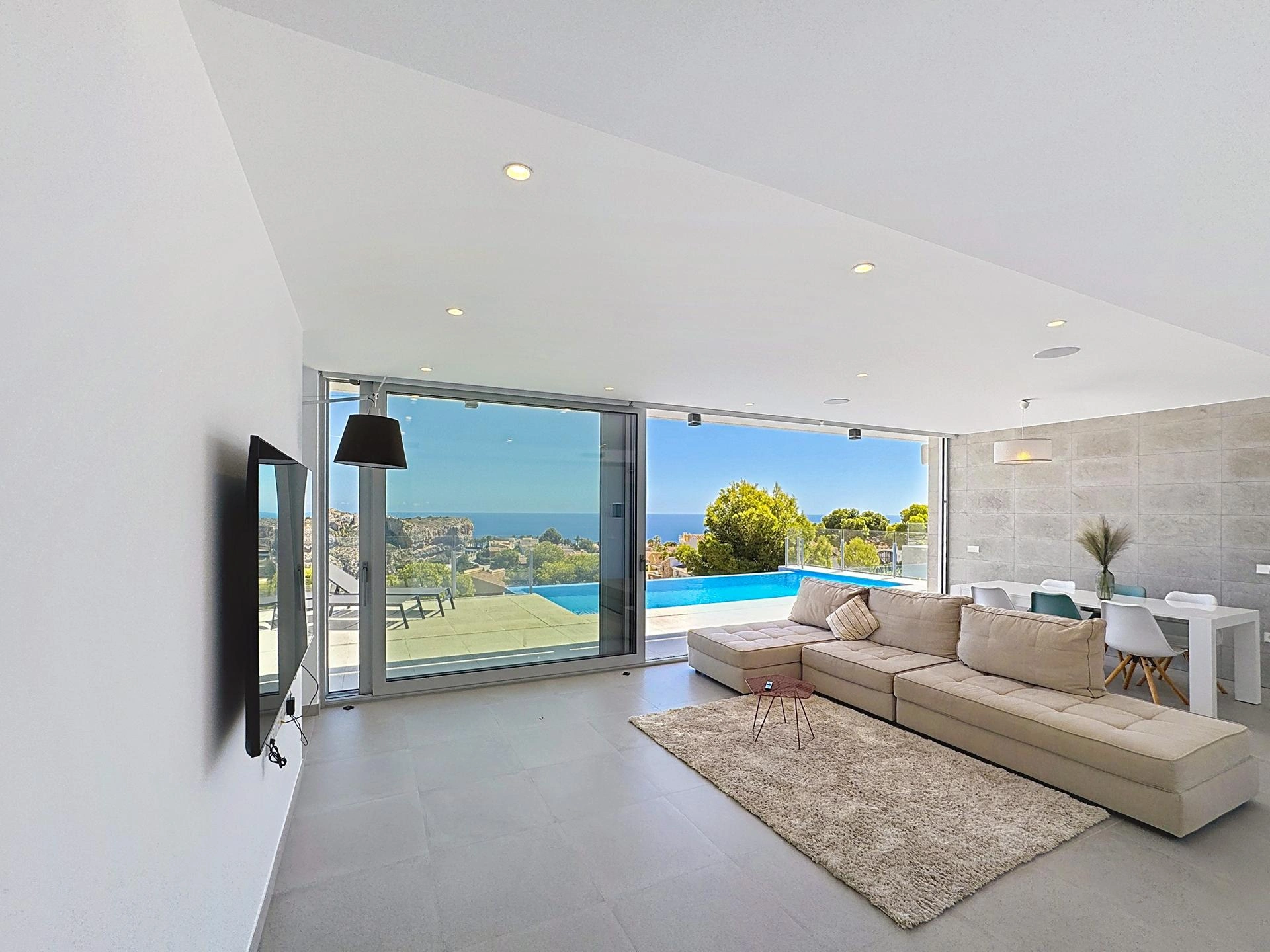 Cumbre del Sol villa moderna con vistas al mar y piscina privada