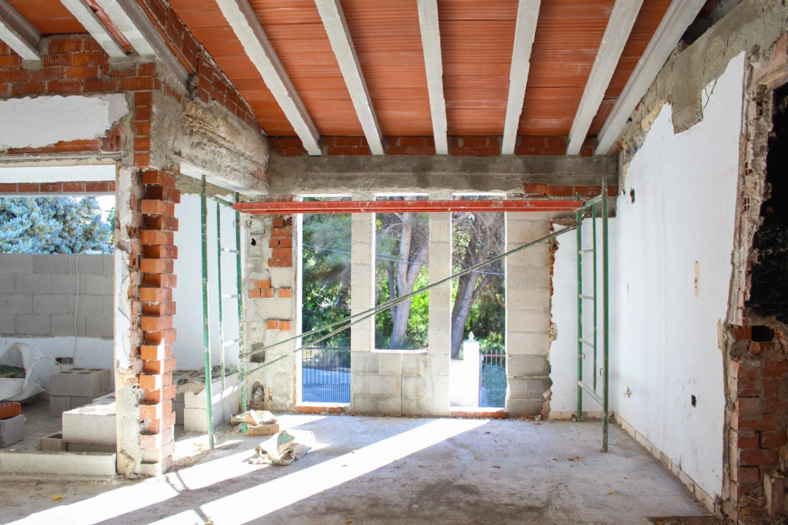 Proyecto de renovación: villa estilo ibicenco en venta en Benissa