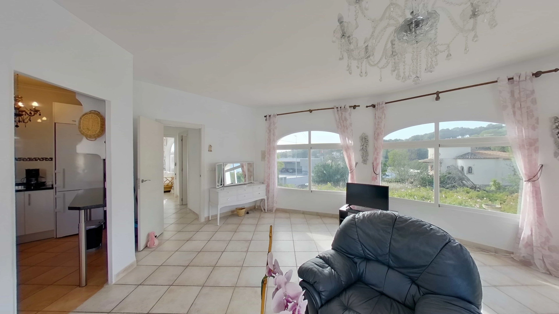 Villa for sale walk to Cala Advocat in Benissa Coast