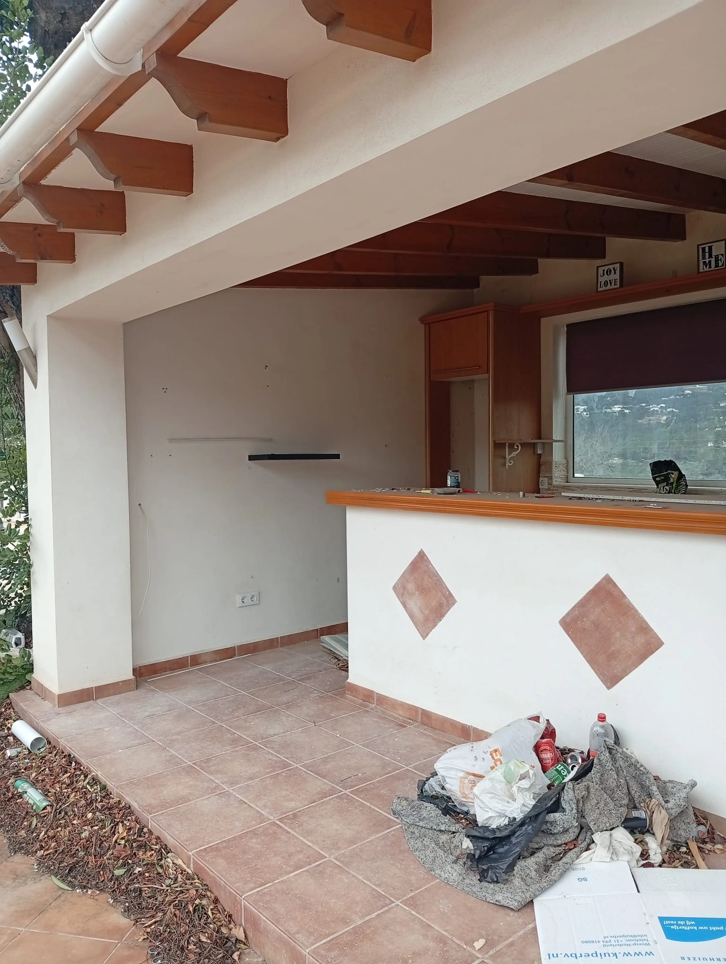 Para reformar: finca en venta en Benissa