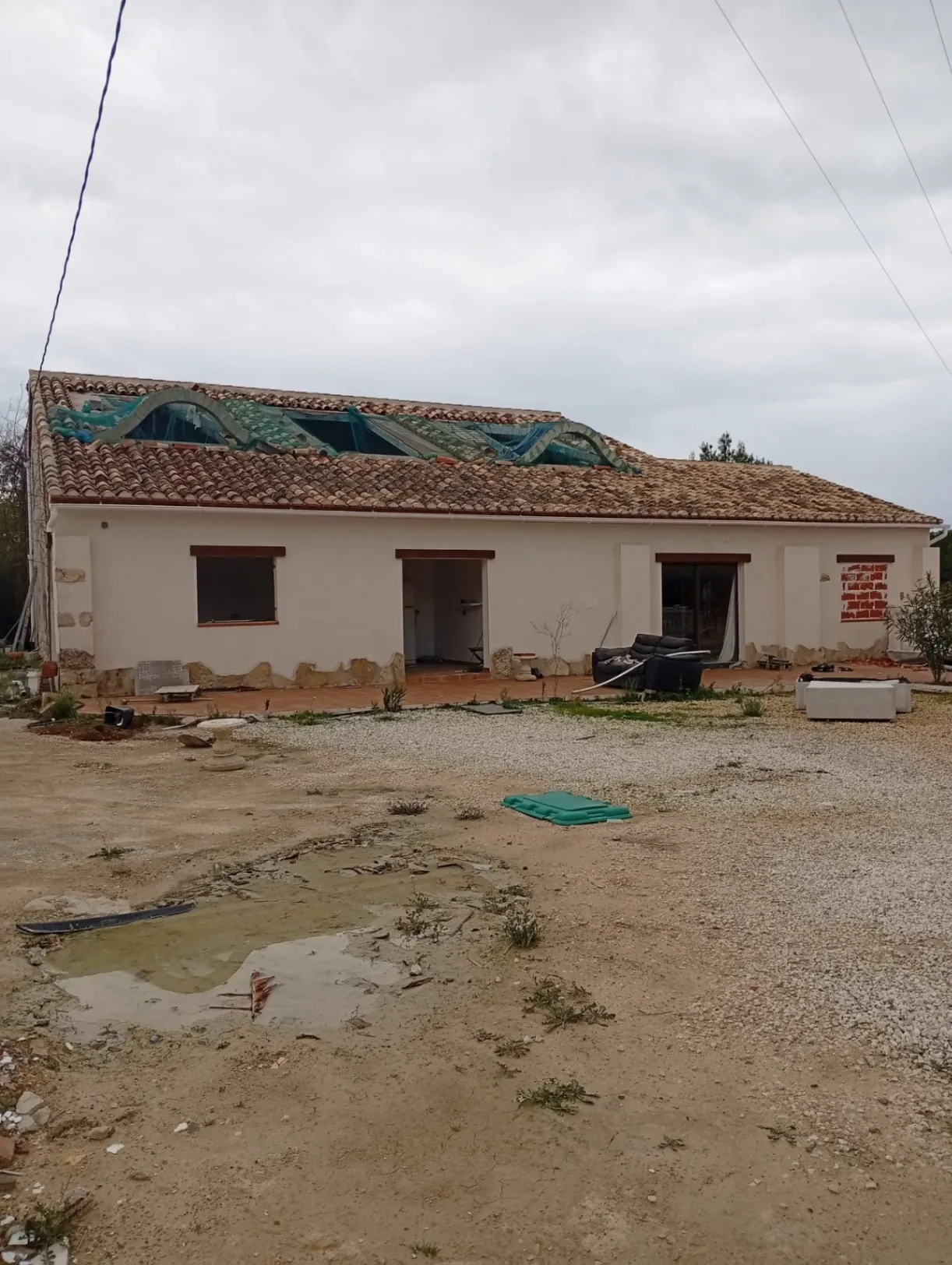 Para reformar: finca en venta en Benissa