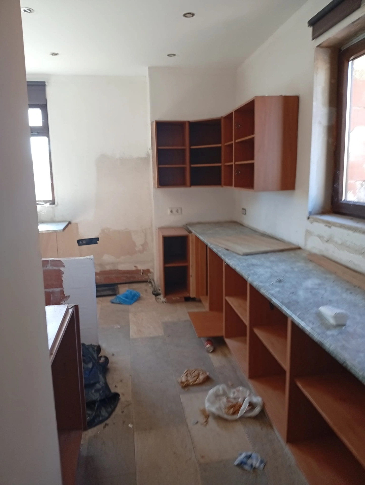 Para reformar: finca en venta en Benissa