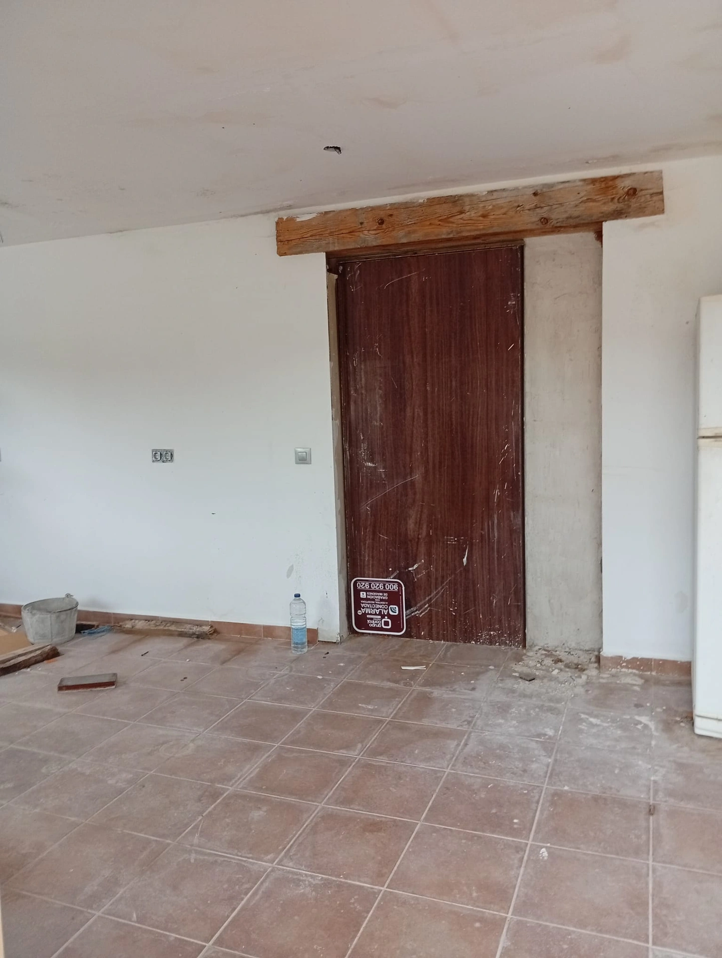 Para reformar: finca en venta en Benissa