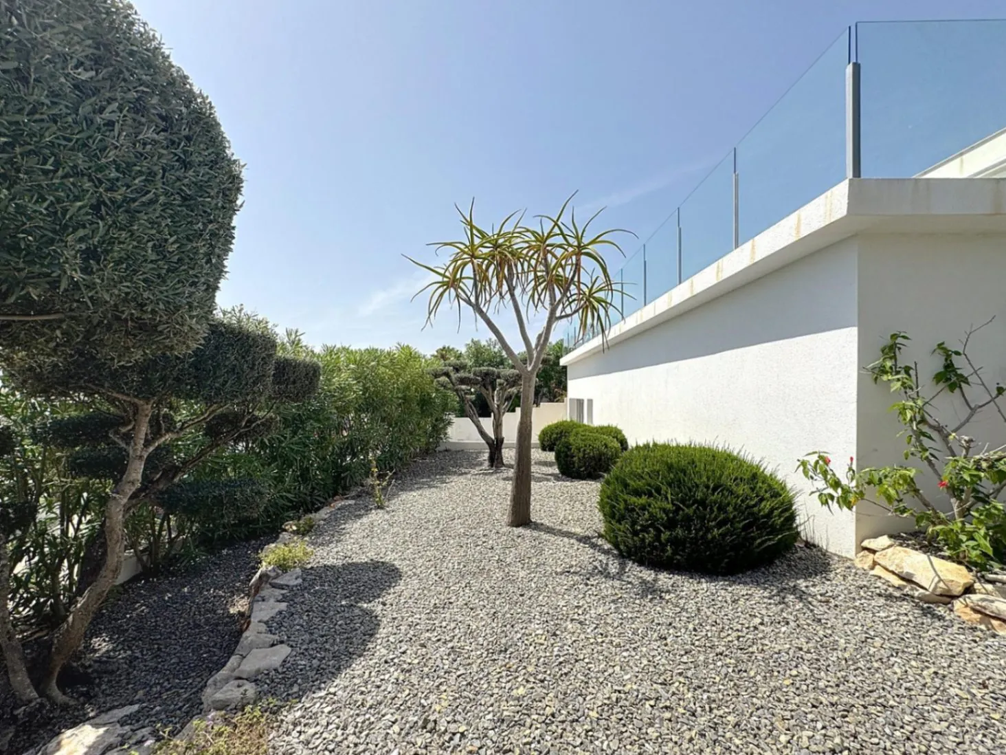 Cumbre del Sol villa moderna con vistas al mar