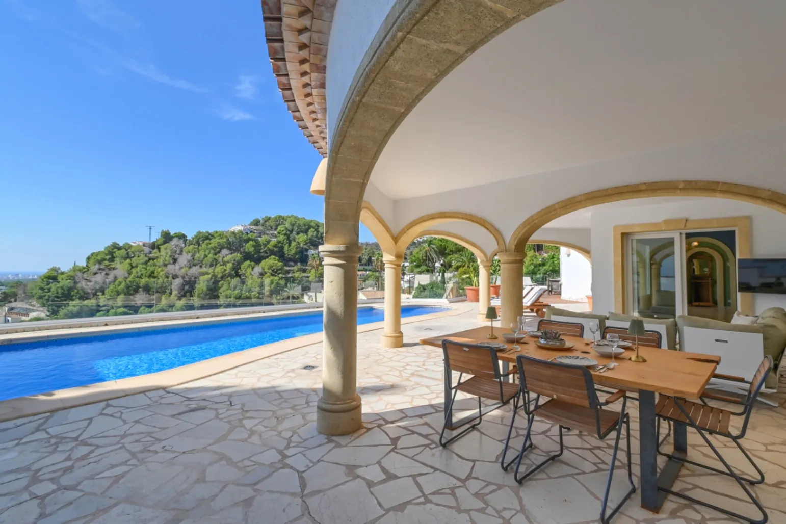 . DOS VILLAS +  APARTAMENTO DE INVITADOS . MORAIRA. VISTAS AL MAR