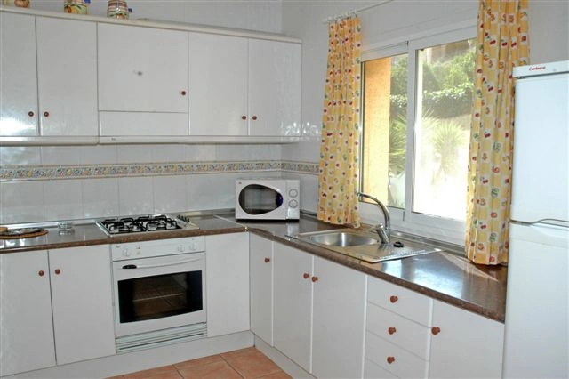 VILLA IN CALPE MIT FREIEM BLICK