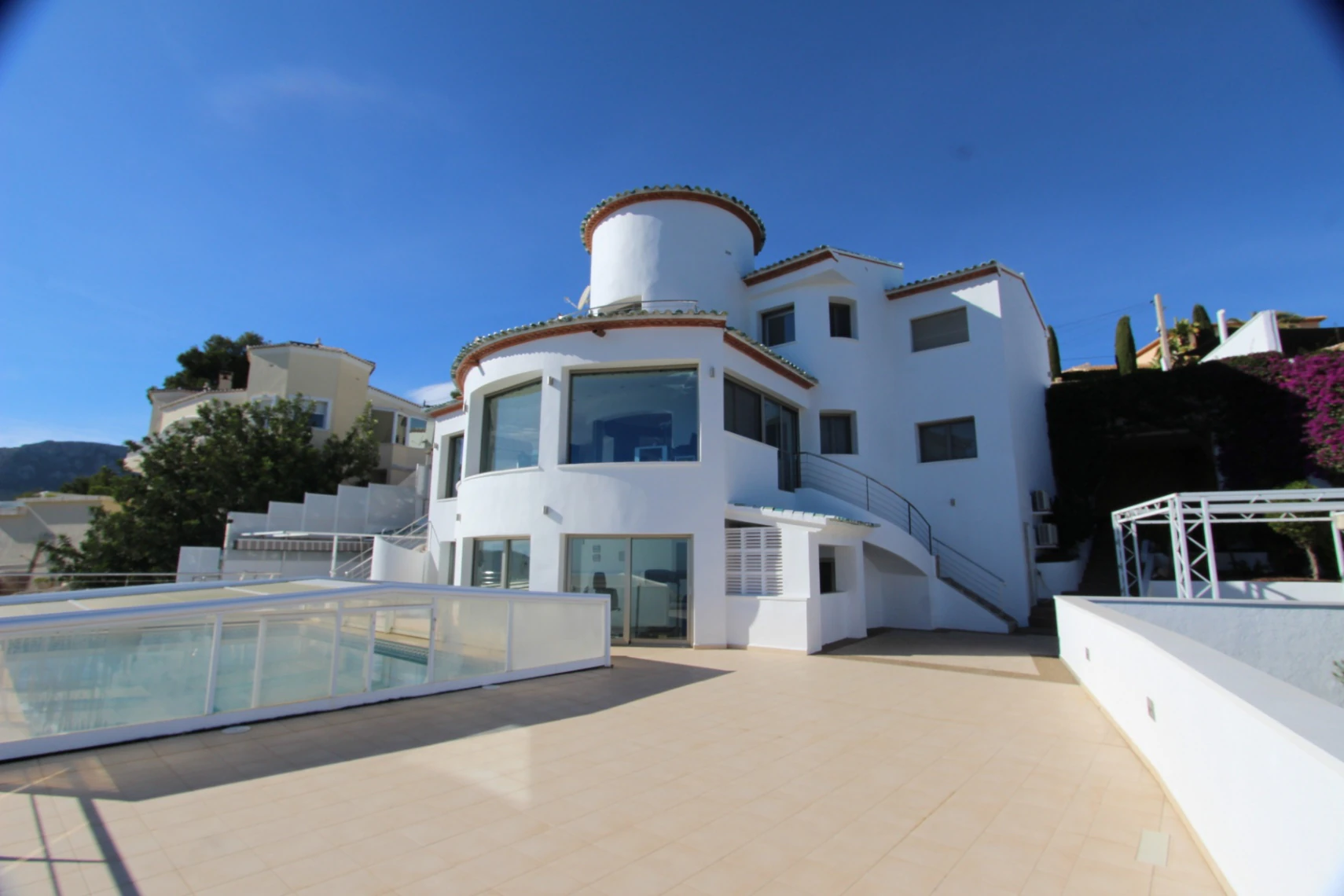 VILLA EN CALPE CON VISTAS IMPRESIONANTES
