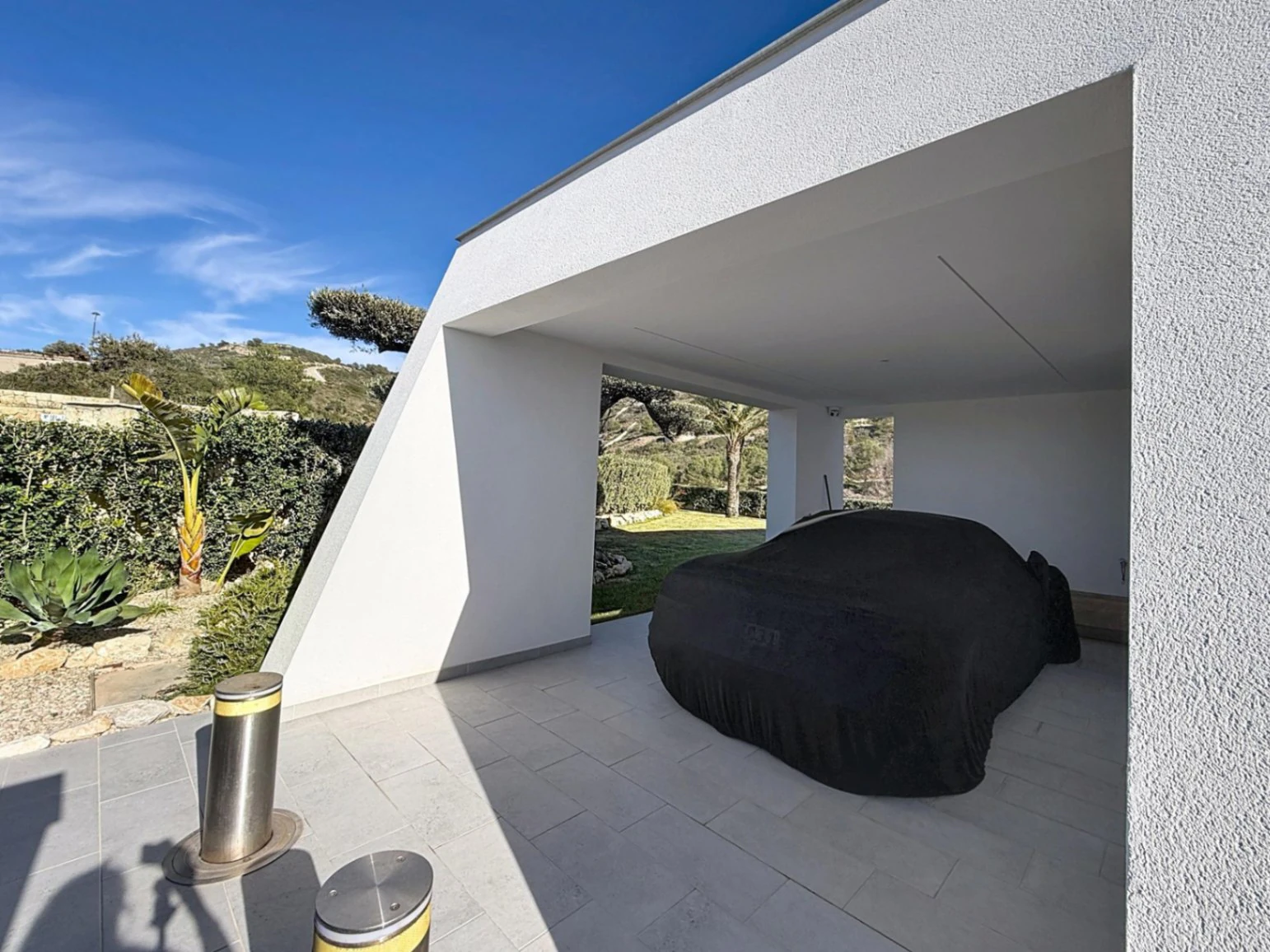 Cumbre del Sol villa de lujo moderna con vistas panorámicas