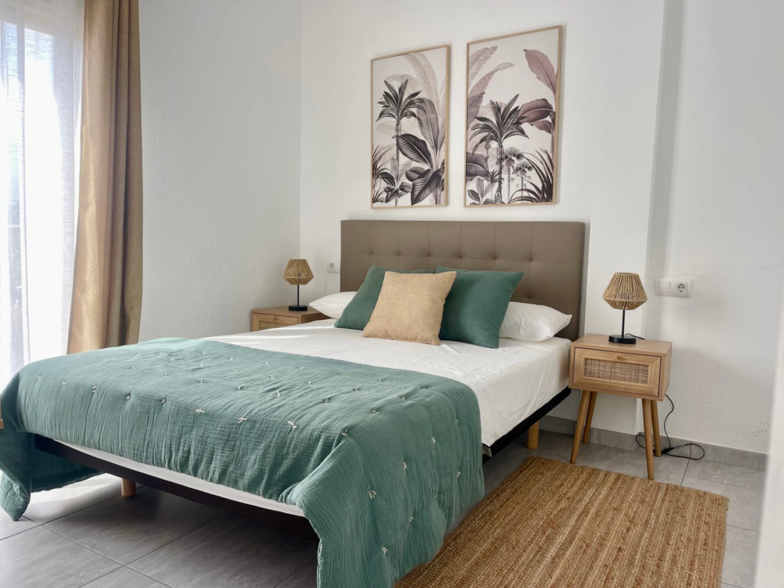APARTAMENTO EN MORAIRA CON BALCON DE 14m2