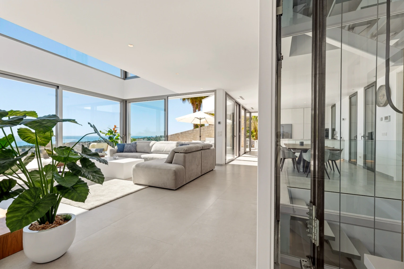 Excepcional Villa de Lujo en Moraira – Donde el Diseño, la Tecnología y las Vistas al Mar se Unen