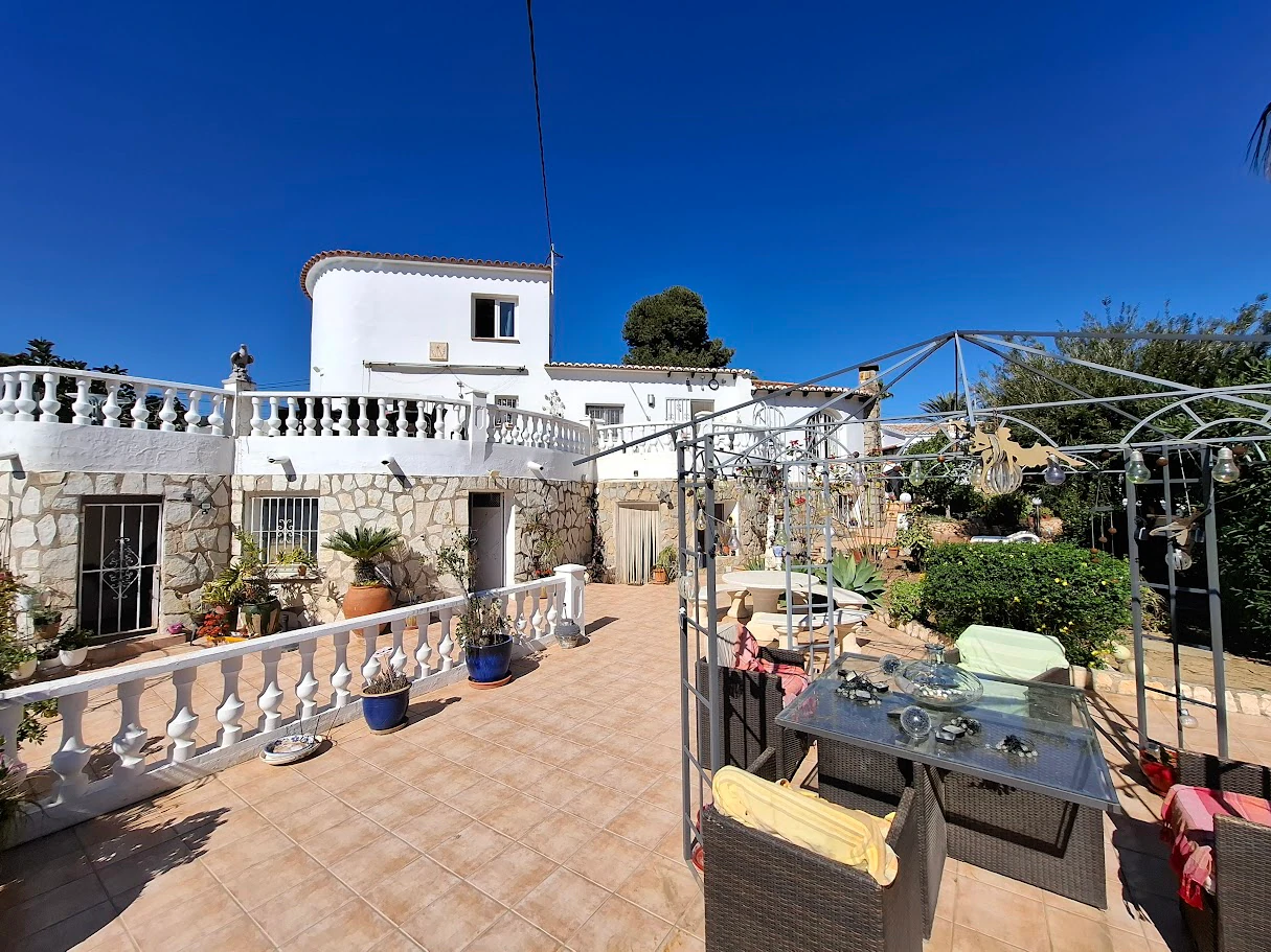 Chalet en venta con 4 habitaciones, Vista al Mar