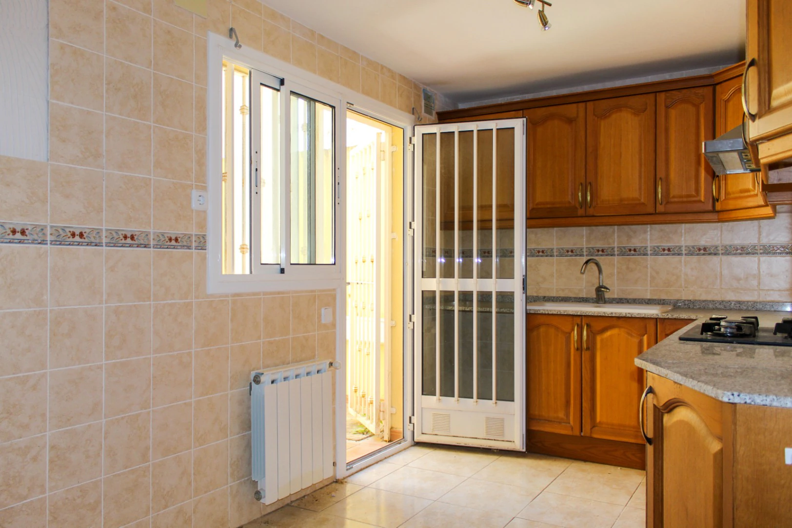 Villa adosada en venta en Gata de Gorgos
