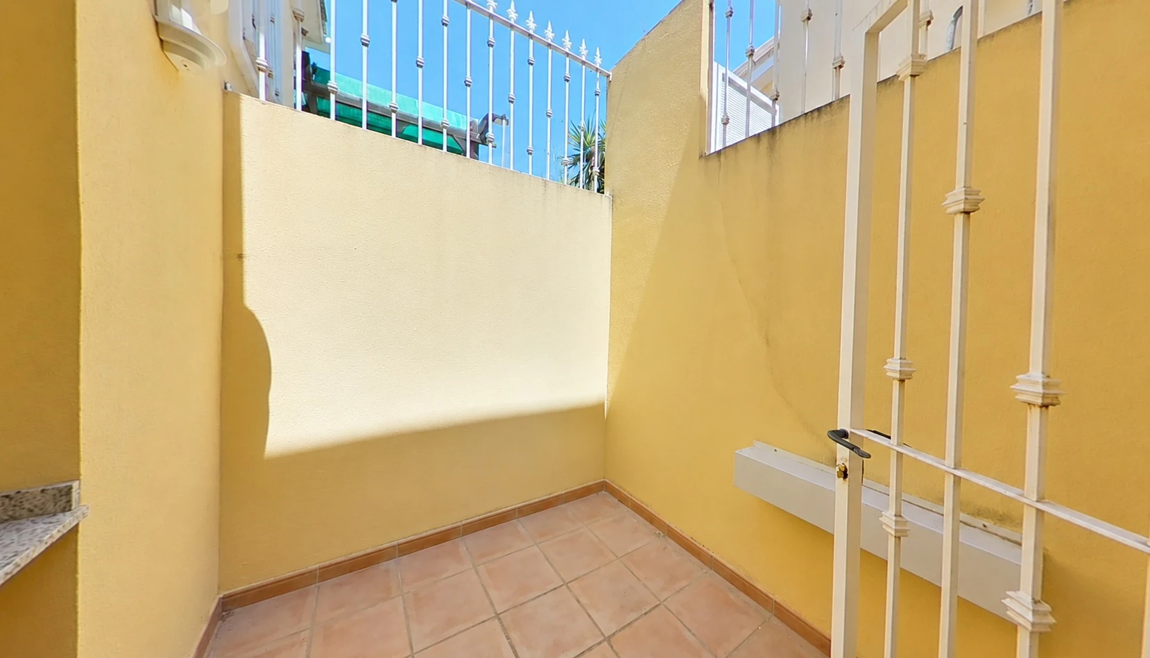 Villa adosada en venta en Gata de Gorgos