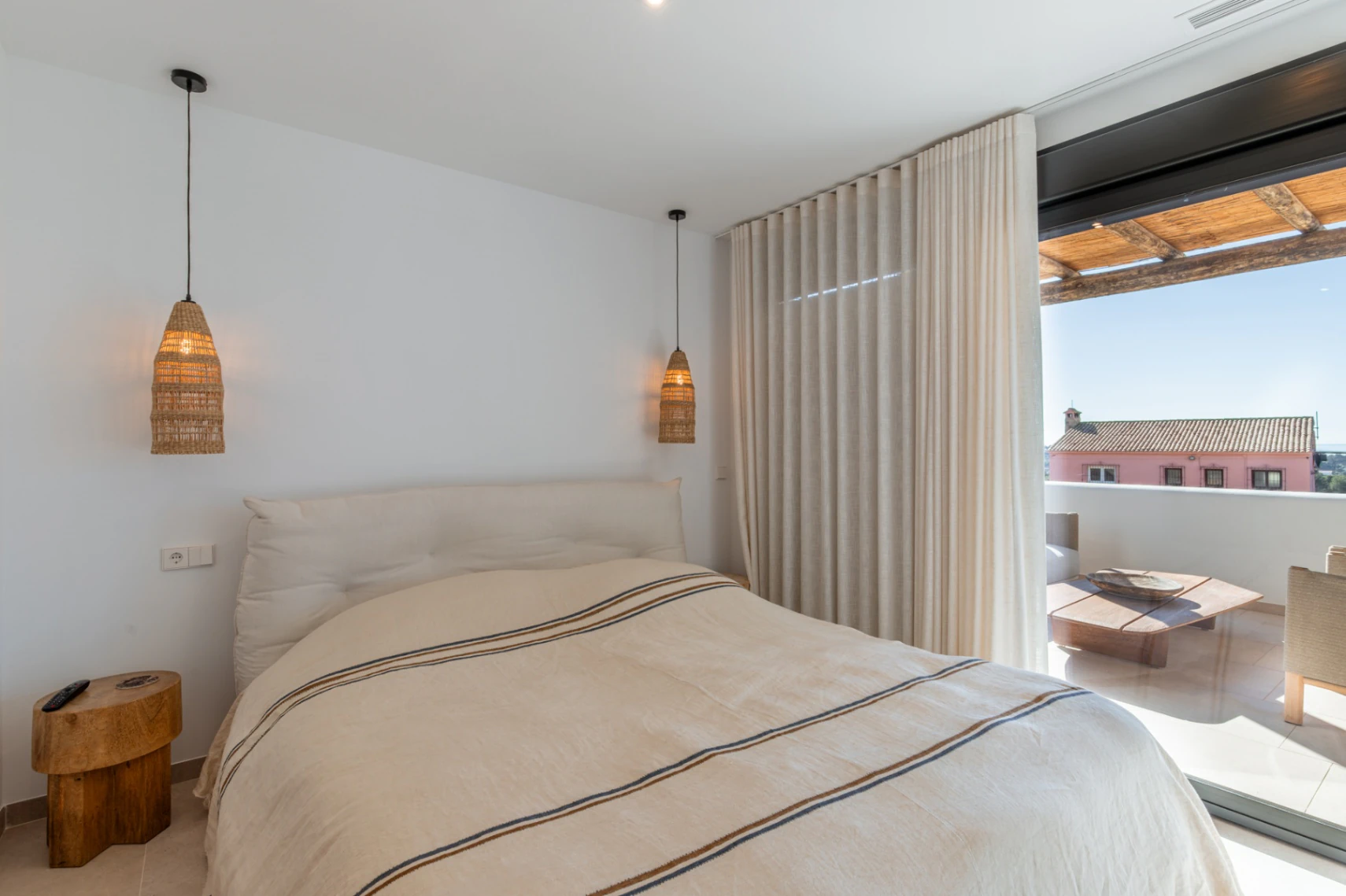 Ibiza Style Luxury Villa in Moraira — Mediterranean Elegance Just 1 km from the Sea