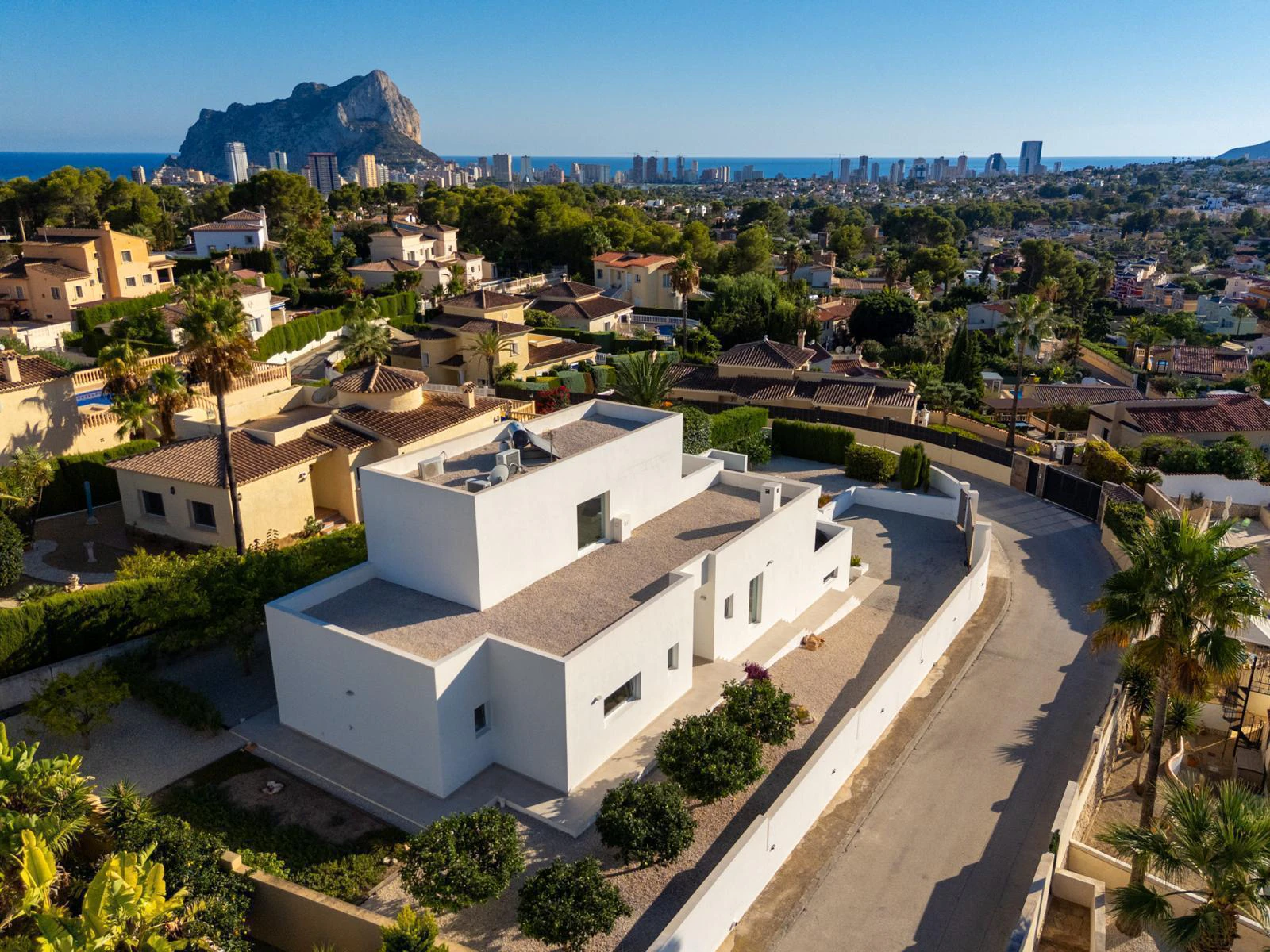 Villa moderna con vistas al mar en venta en Calpe