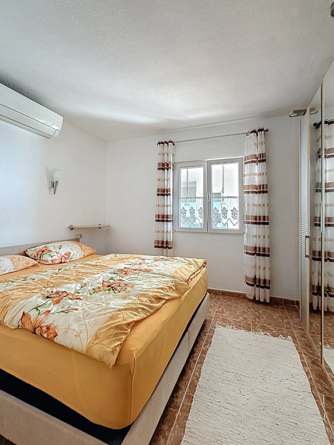 3-bedrooms, 3 bathroom sea view villa overlooking the natural park in Cumbre del Sol