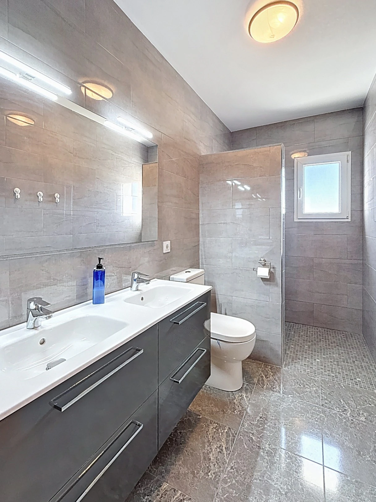3-bedrooms, 3 bathroom sea view villa overlooking the natural park in Cumbre del Sol