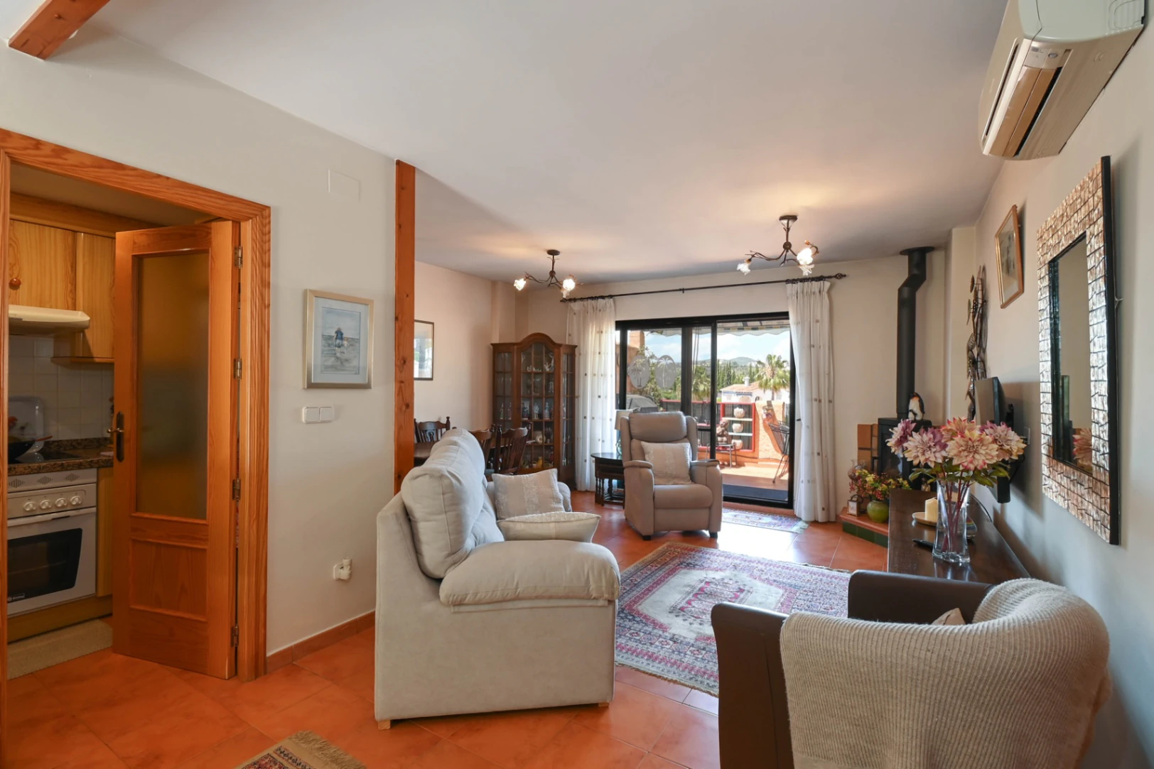 3 HABITACIONES, 2 BAÑOS, PISCINA, VISTAS ABIERTAS