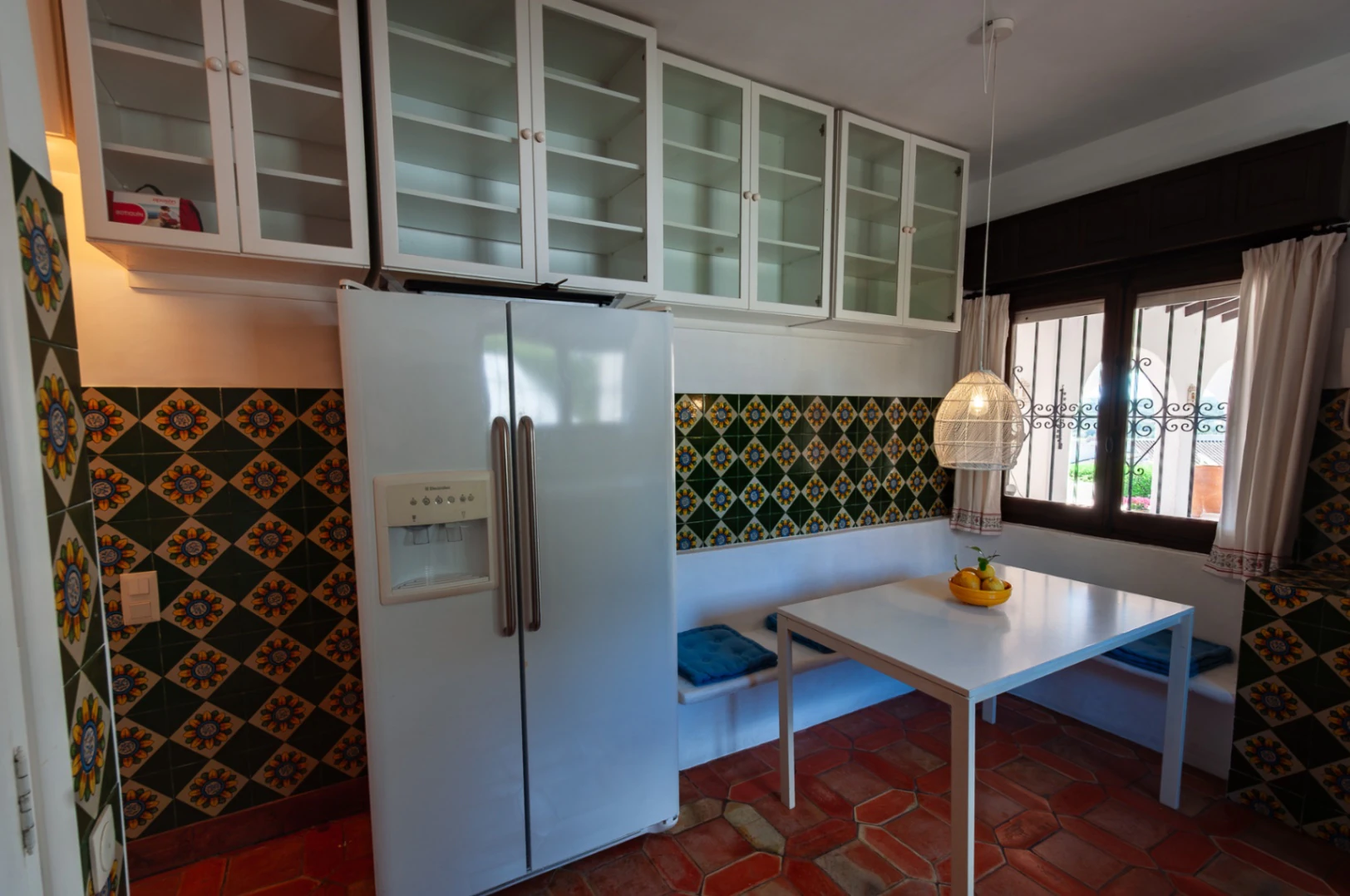 Villa con impresionantes vistas abiertas y vistas parciales al mar en venta en Pla Del Mar, Moraira