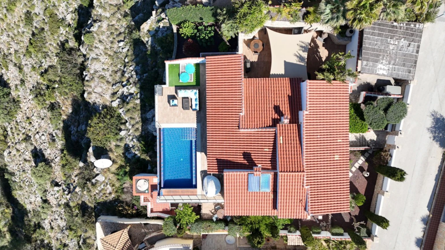 Cumbre del Sol, Villa de lujo con vistas panorámicas al mar en Magnolias