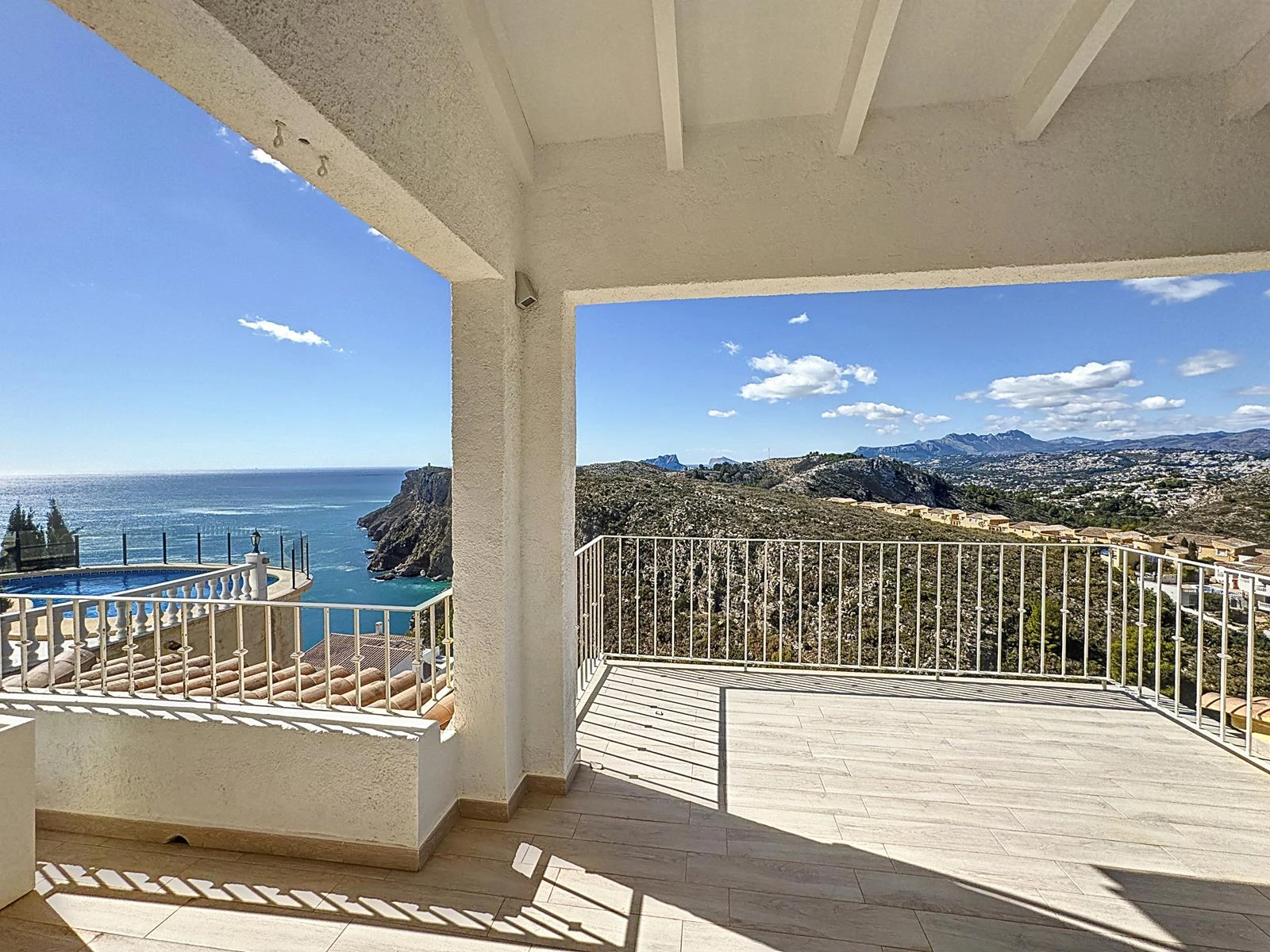 Cumbre del Sol villa con espectaculares vistas al mar