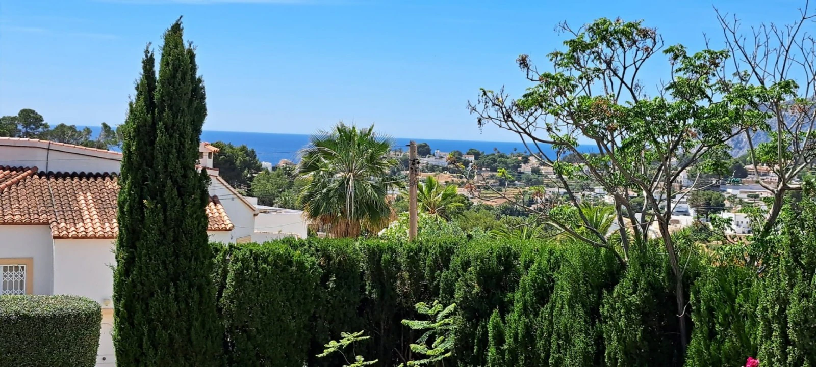 Charming 2-Bedroom Chalet for Sale in Benissa, Alicante