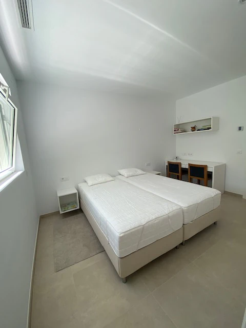 Villa moderna con vistas al mar en venta en Calpe