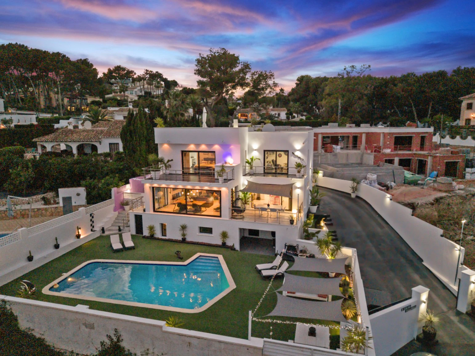 Villa de luxe avec vue sur la mer à vendre à Moraira – emplacement privilégié, piscine privée et tranquillité maximale