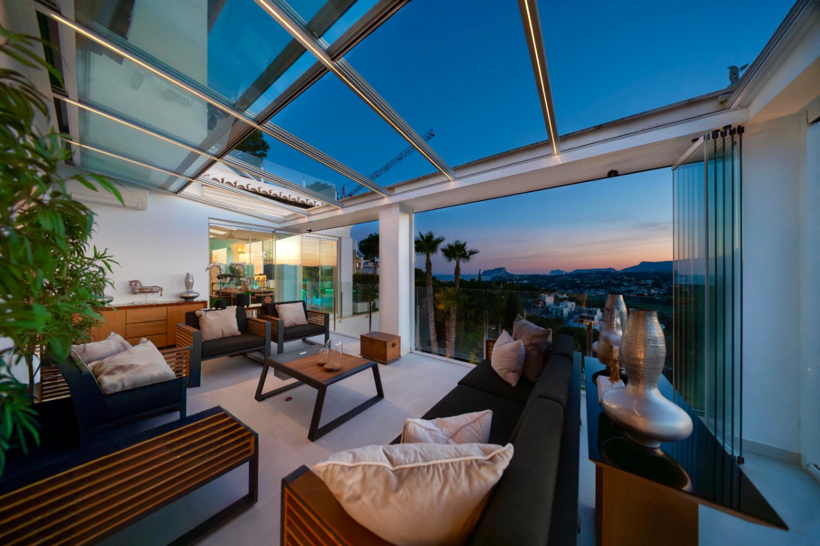 Villa de lujo en Moraira, 5 habitaciones, piscina privada  y vistas al mar y montaña