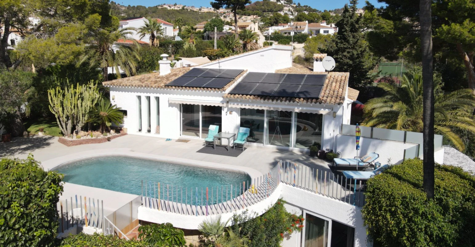 Maison de luxe avec vue sur la mer pour les amateurs de golf &agrave; San Jaime