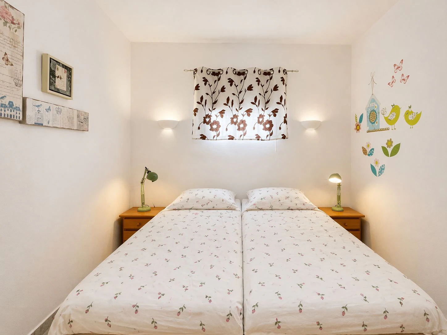 Acogedora villa con piscina privada y vistas abiertas en Benissa
