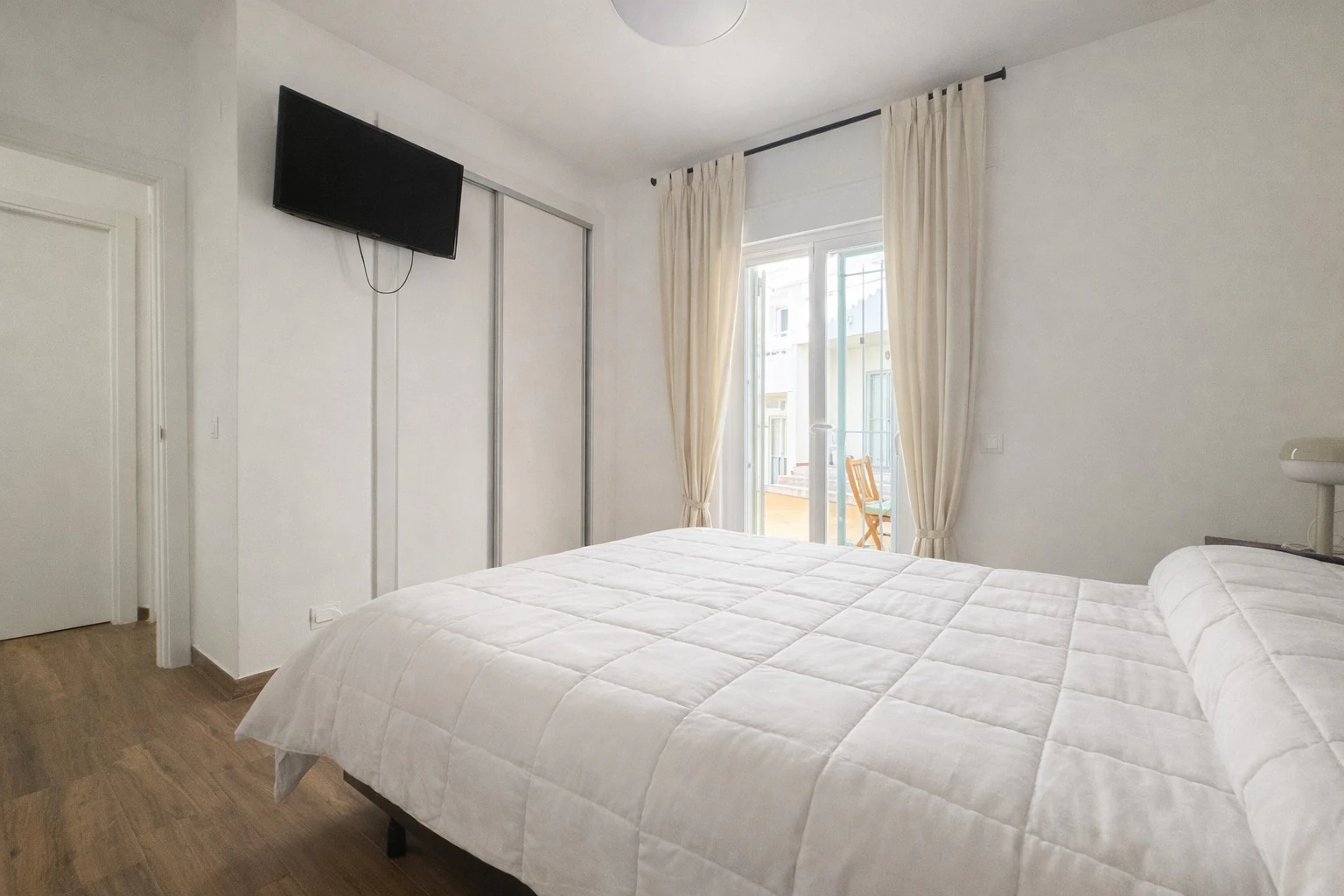 Gelijkvloers appartement te koop in Teulada met patio, dubbele parkeerplaats en berging – Calle Ibiza