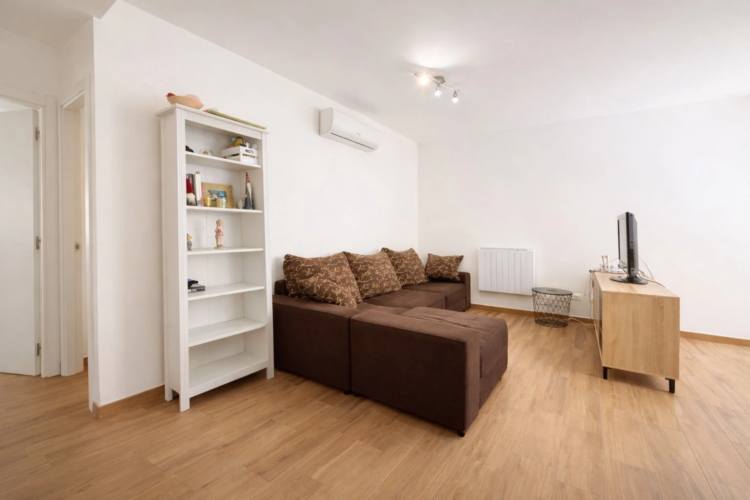 Gelijkvloers appartement te koop in Teulada met patio, dubbele parkeerplaats en berging – Calle Ibiza
