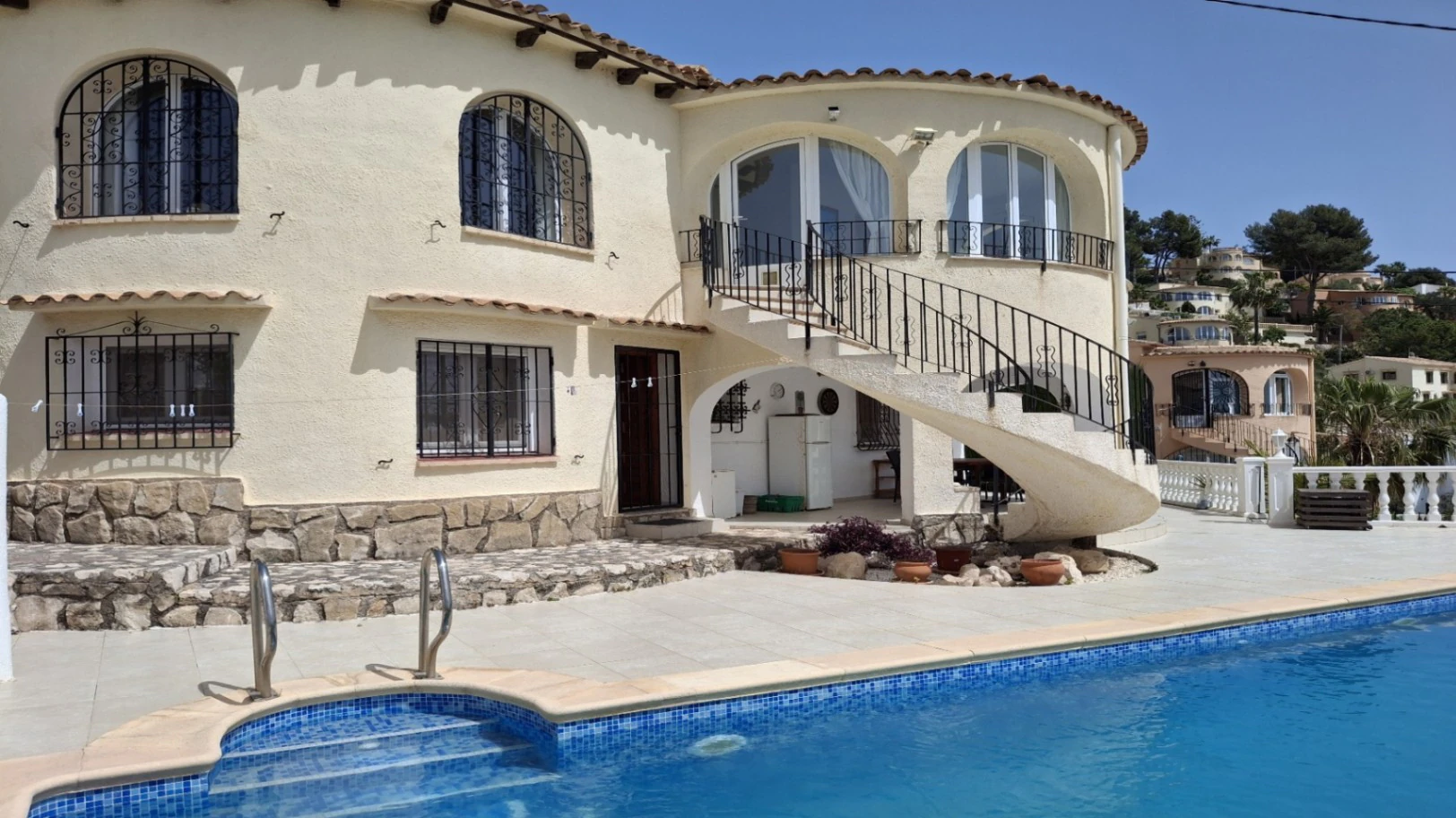 Zeezicht villa te koop in Benissa, Montemar