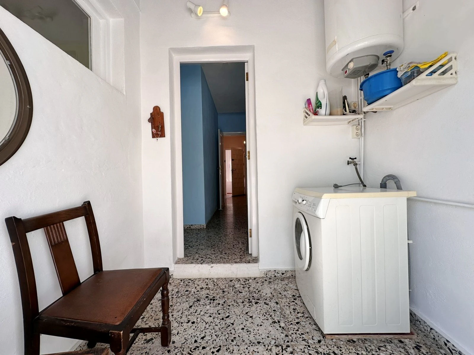 Encantador bungalow cerca de la playa, tiendas, restaurantes y todos los servicios