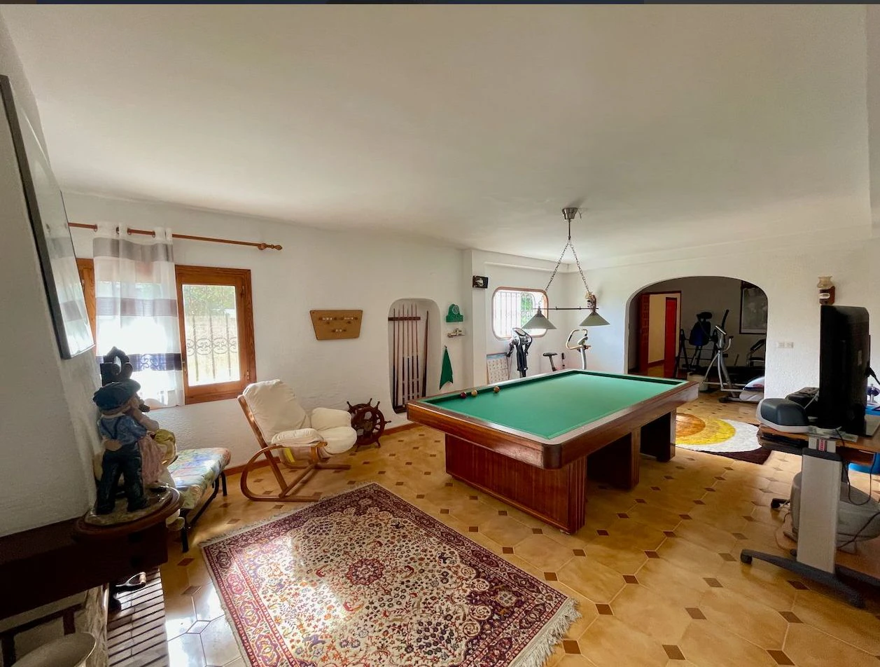 Villa con vistas al mar en venta en Benissa, San Jaime