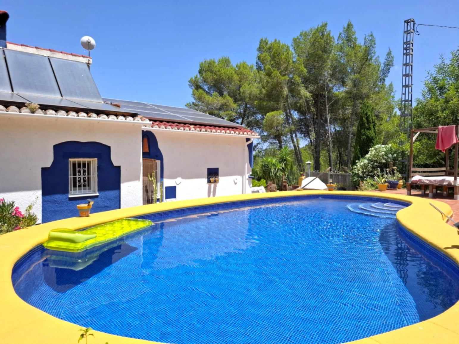 Finca con mucho encanto en Parcent a la Venta