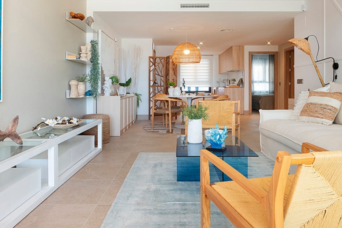 Apartamento moderno con terraza en Casares costa