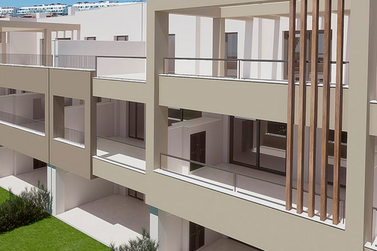 Apartamento moderno con terraza en Casares costa