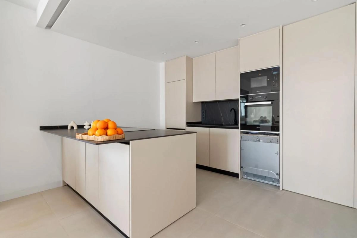 Casa adosada en venta en Estepona