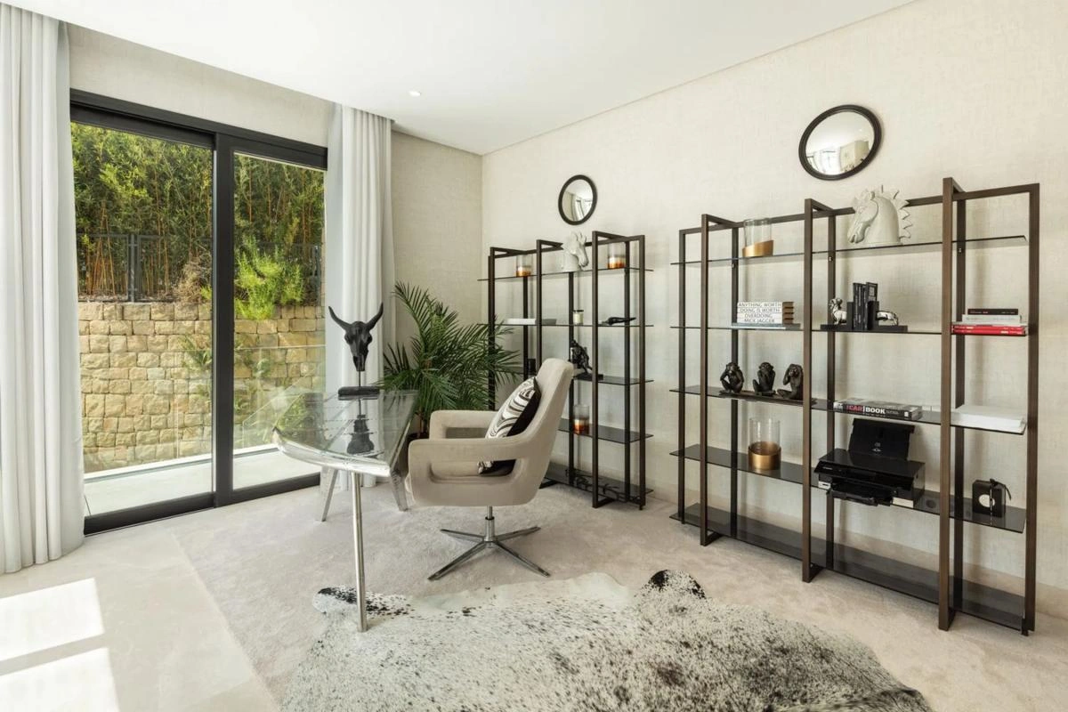 Villa for sale in Benahavís